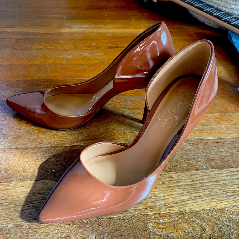Jessica Simpson brown patent heels